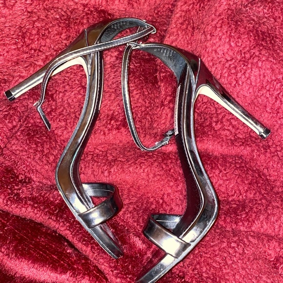 Steve Madden High Heels (metallic) - Picture 2 of 5
